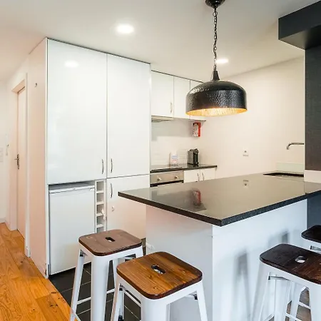 Guestready - Charming Mezzanine Near Porto * ヴィラ・ノヴァ・デ・ガイア