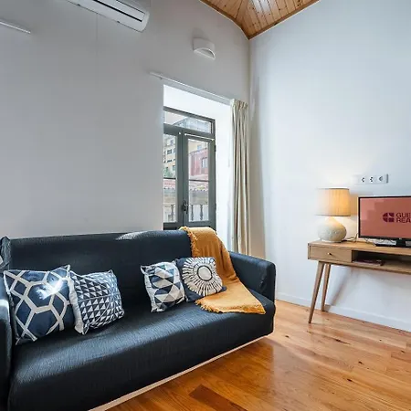 Appartamento Guestready - Charming Mezzanine Near Porto