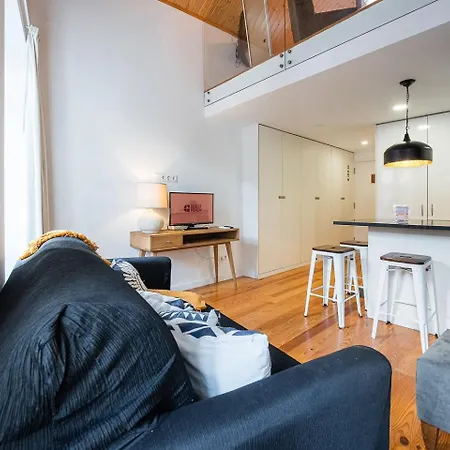 Апартаменты Guestready - Charming Mezzanine Near Porto *